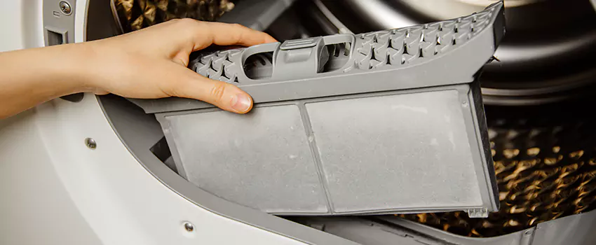 Signs Of A Clogged Dryer Lint Trap in Bangor, Maine